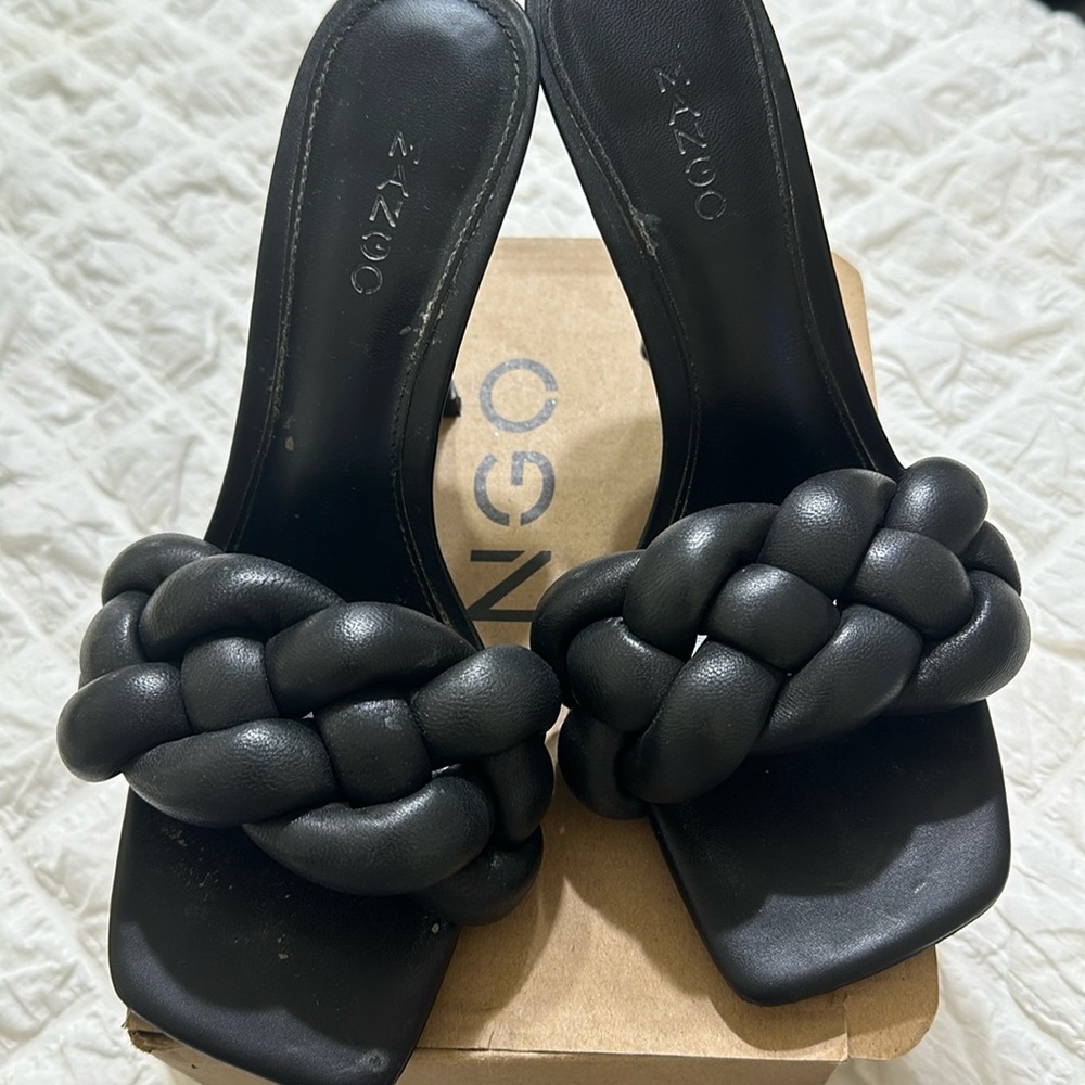 Mango Sandals